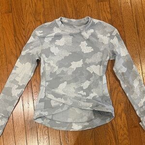 lululemon athletica Gray Camo Long Sleeve Top